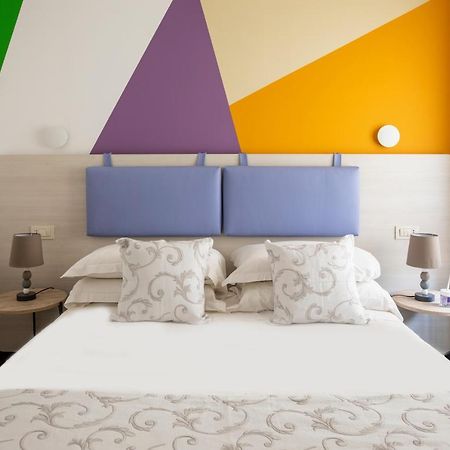 La Riviere Guesthouse Trastevere Рим Экстерьер фото