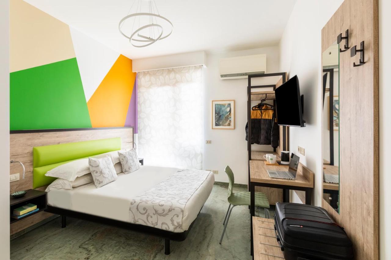 La Riviere Guesthouse Trastevere Рим Экстерьер фото