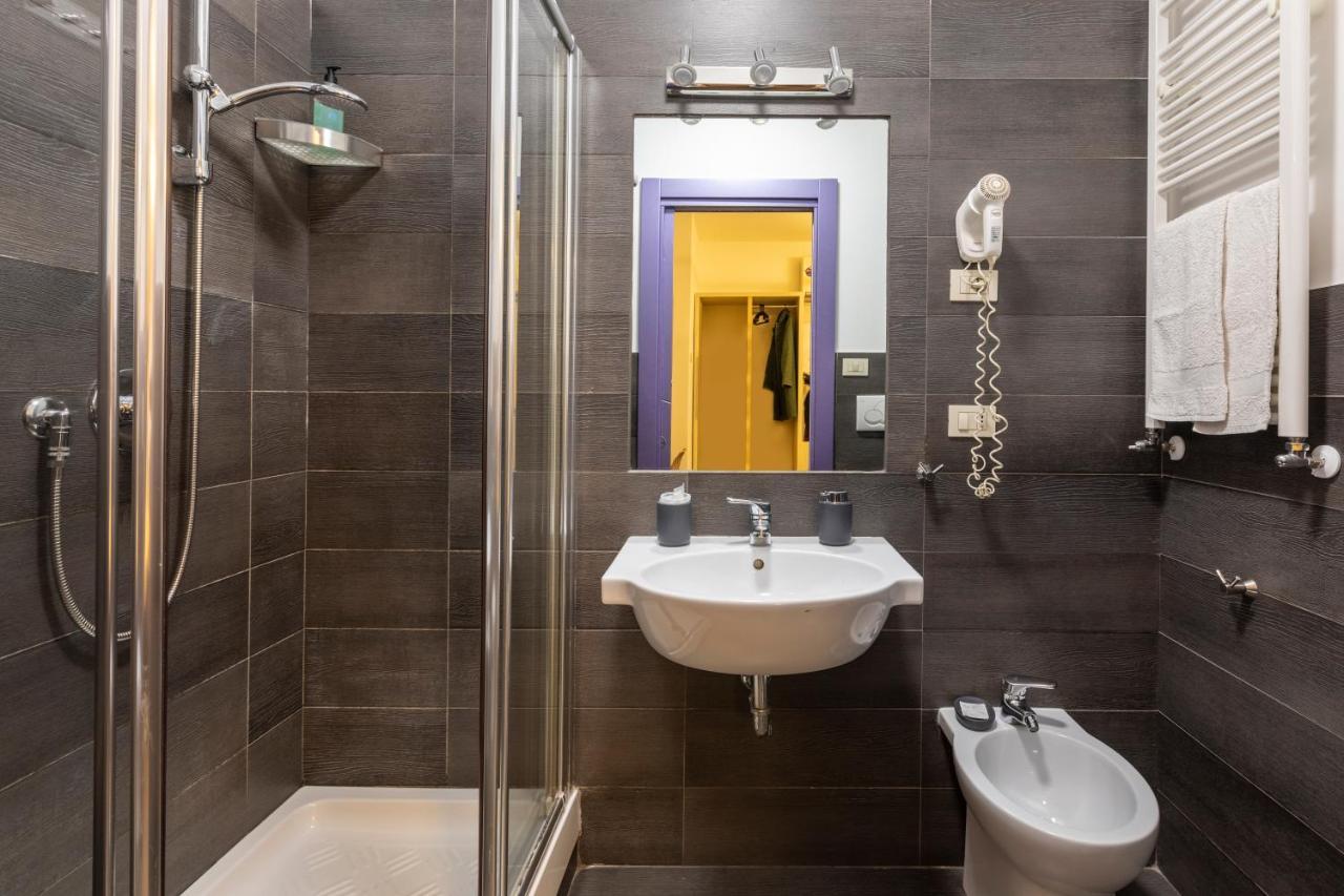 La Riviere Guesthouse Trastevere Рим Экстерьер фото