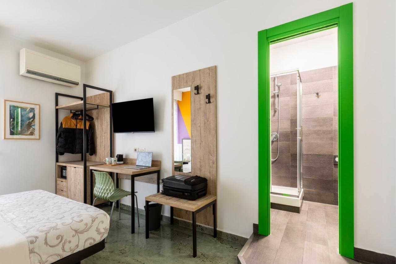 La Riviere Guesthouse Trastevere Рим Экстерьер фото